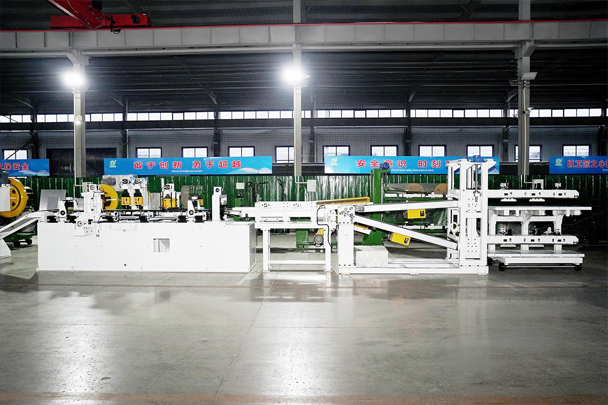 300mm One-Cut Four-Punch Cut-to-Length Line (Double Punching) - Main Structure