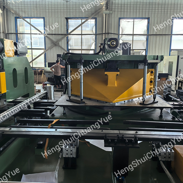 900 Two-cut Eight-punch